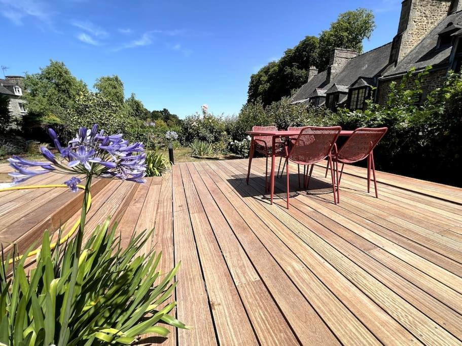 Superbe Appartement Avec Jardin Dinan Centre - Jerzual Exterior photo